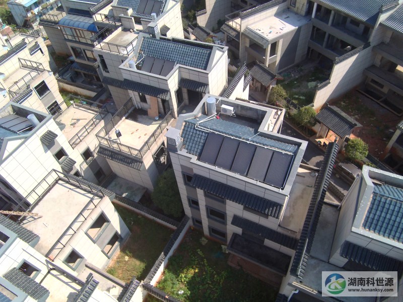 星語林·汀湘十里九區(qū)A地塊低層住宅（別墅）太陽能熱水工程